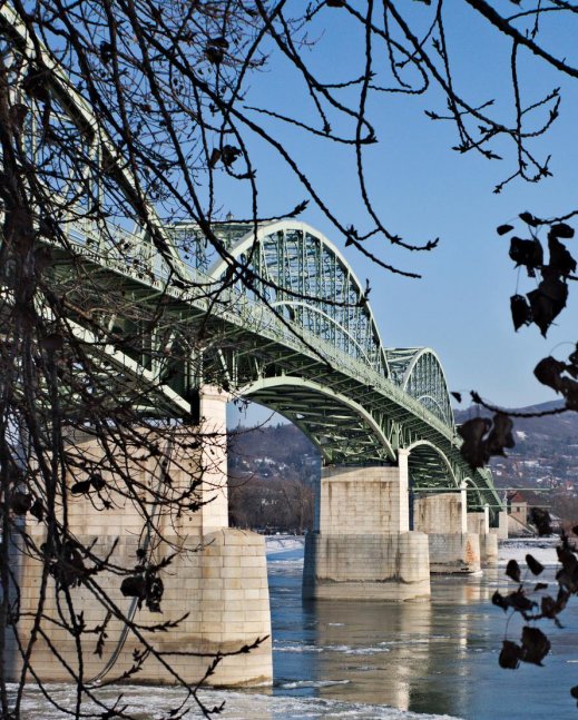 Most v zime 2017